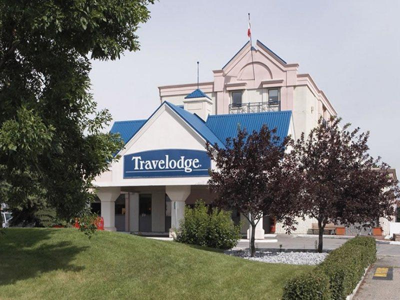 Travelodge Calgary Macleod Trail Экстерьер фото