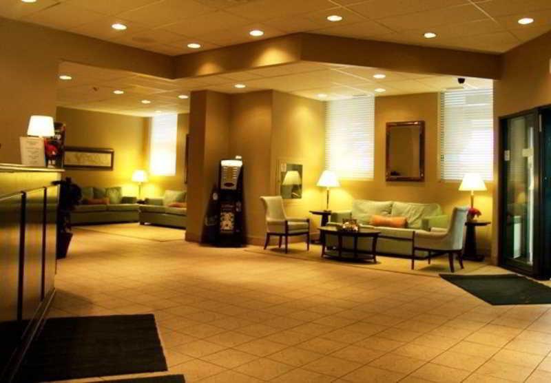 Travelodge Calgary Macleod Trail Интерьер фото