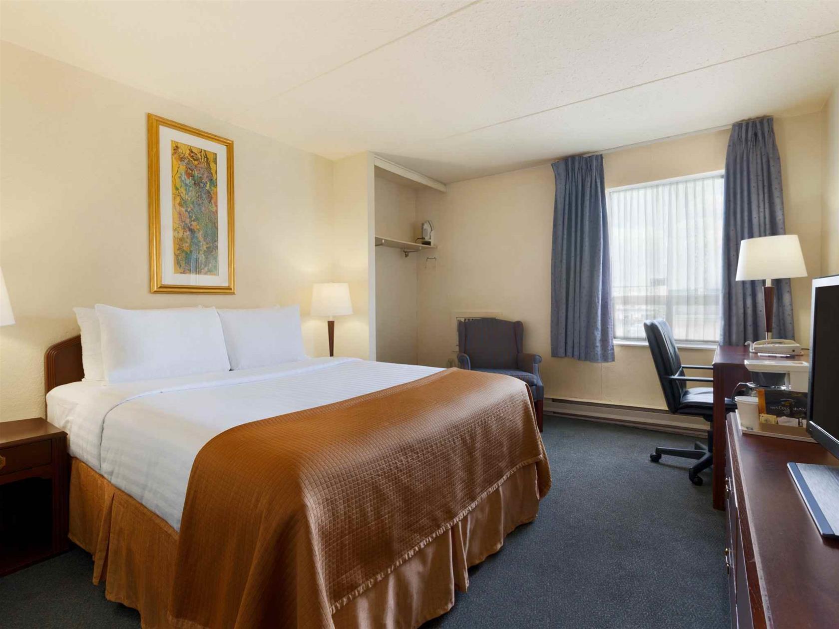 Travelodge Calgary Macleod Trail Экстерьер фото